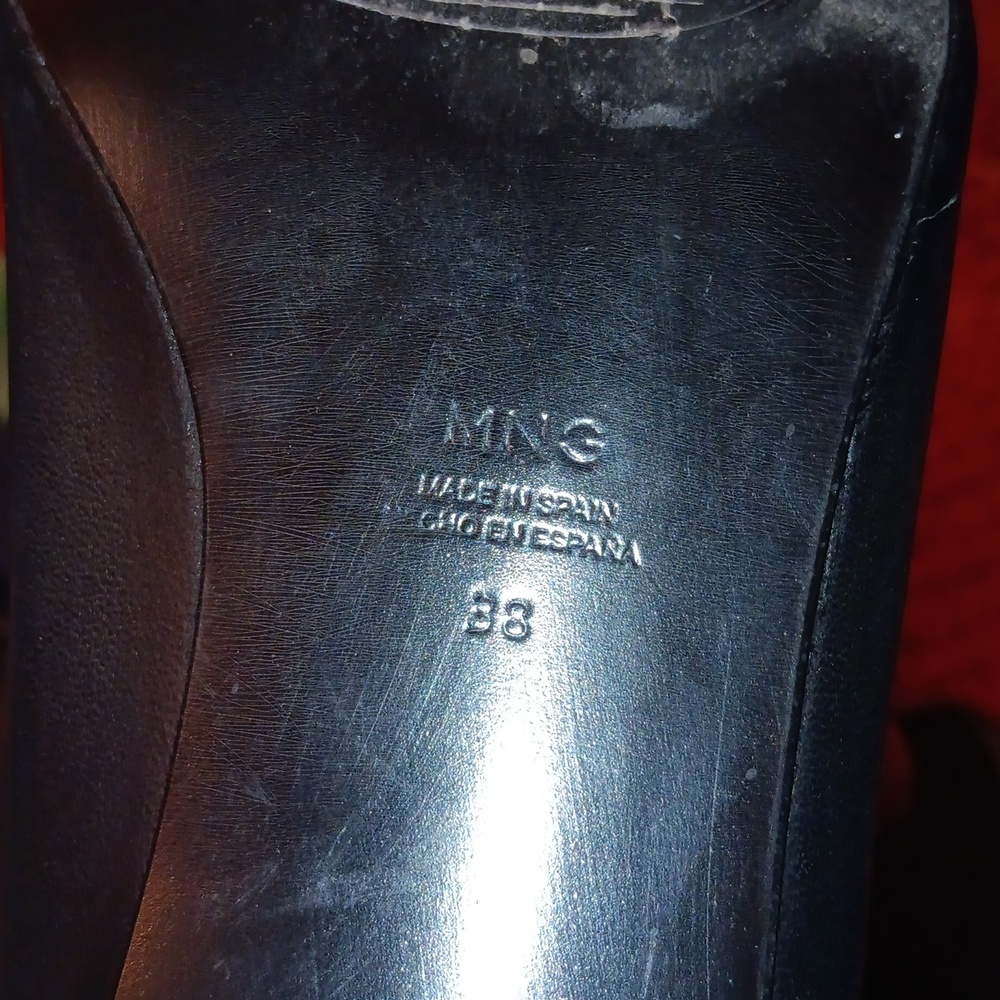 Mango Genuine Leather Boots with Kitten Heel and Square Toe - Picture 5 of 10